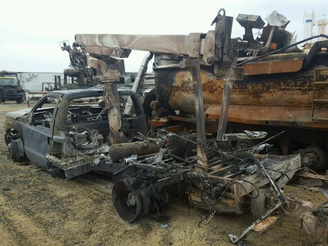 1FDUF4HY6DEA43019 - 2013 FORD F450 SUPER BURN photo 3