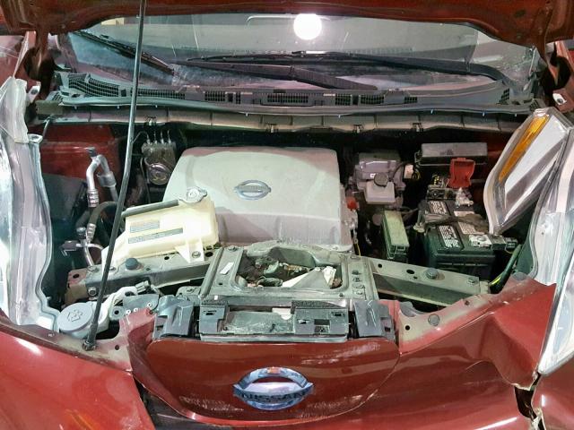 1N4AZ0CP1DC420539 - 2013 NISSAN LEAF S RED photo 7