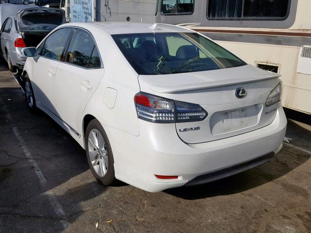 JTHBB1BA8A2024923 - 2010 LEXUS HS 250H WHITE photo 3