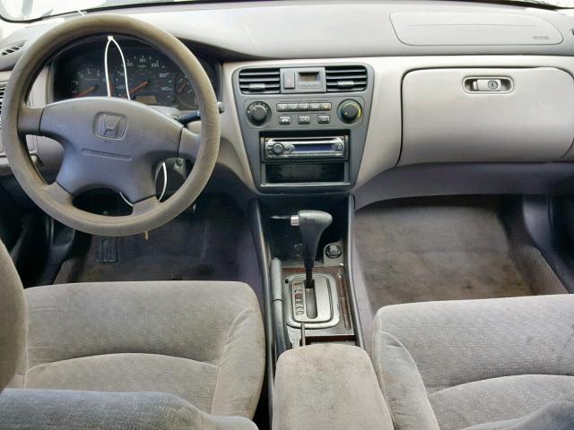 1HGCF86611A059867 - 2001 HONDA ACCORD VAL GRAY photo 9