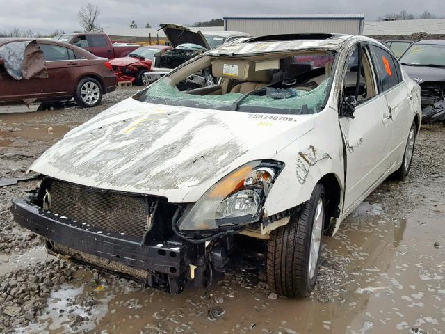 1N4BL21E79C160786 - 2009 NISSAN ALTIMA 3.5 WHITE photo 2