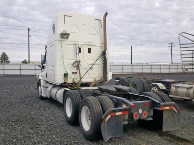 3AKJGLD52ESFT0872 - 2014 FREIGHTLINER CASCADIA 1 WHITE photo 3