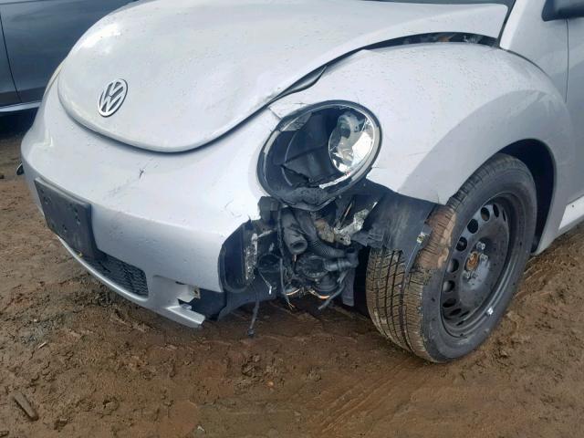 3VWRG31Y96M330019 - 2006 VOLKSWAGEN NEW BEETLE Gümüş foto 9