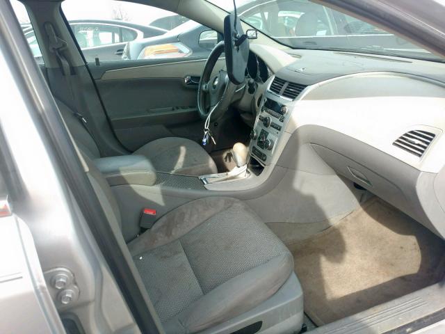1G1ZB5EB8AF120841 - 2010 CHEVROLET MALIBU LS ვერცხლისფერი ფოტო 5