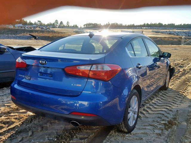 KNAFX4A8XE5050865 - 2014 KIA FORTE EX BLUE photo 4