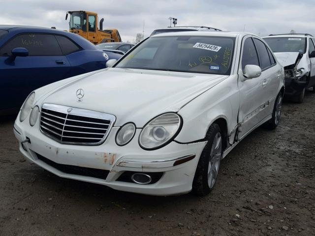 WDBUF56X77B014251 - 2007 MERCEDES-BENZ E350 WHITE photo 2