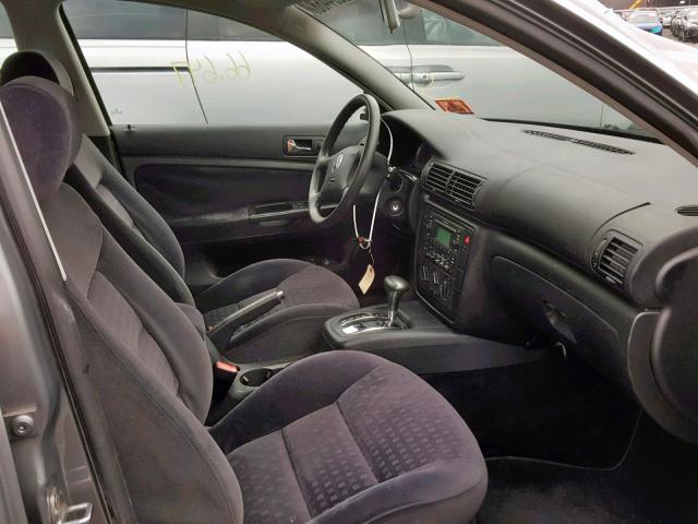 WVWPD63B22P344782 - 2002 VOLKSWAGEN PASSAT GLS GRAY photo 5