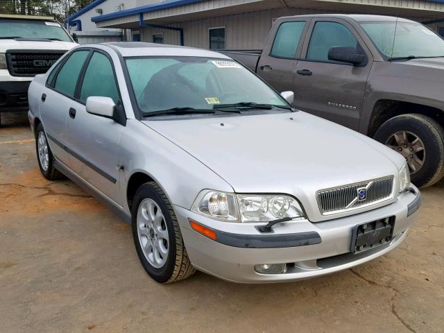 YV1VS29551F697815 - 2001 VOLVO S40 1.9T SILVER photo 1