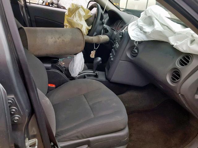 2G2WP522451287909 - 2005 PONTIAC GRAND PRIX GRAY photo 5