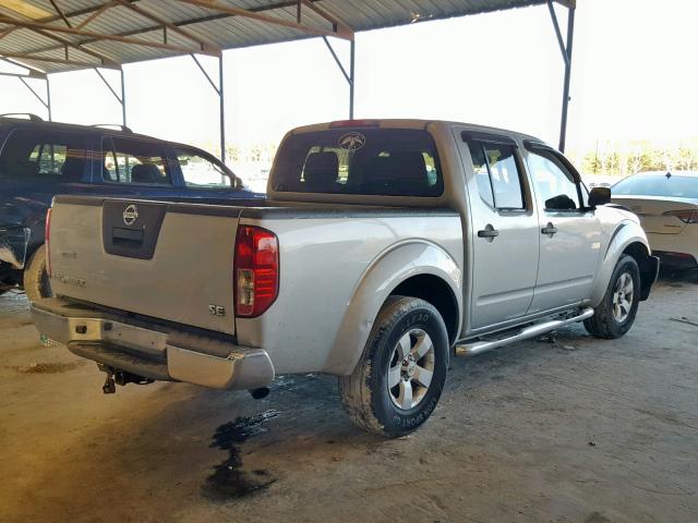 1N6AD0ER7AC439306 - 2010 NISSAN FRONTIER C SILVER photo 4