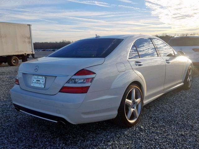 WDDNG71X09A271918 - 2009 MERCEDES-BENZ S 550 WHITE photo 4