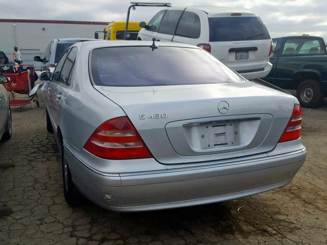 WDBNG70J81A215655 - 2001 MERCEDES-BENZ S 430 GRAY photo 3