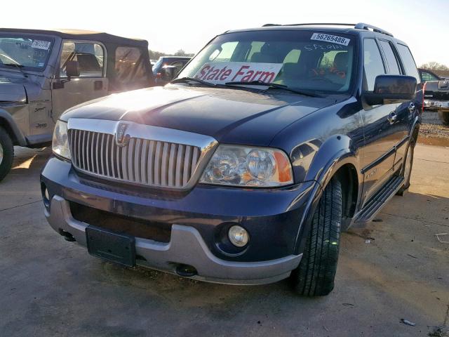 5LMFU28R14LJ11909 - 2004 LINCOLN NAVIGATOR BLUE photo 2