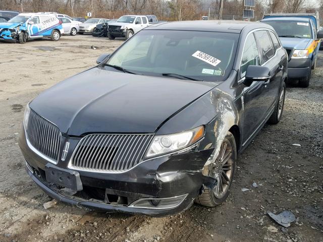 2LMHJ5AT1DBL54216 - 2013 LINCOLN MKT BLACK photo 2