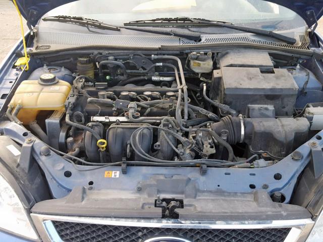 1FAFP34N75W241481 - 2005 FORD FOCUS ZX4 BLUE photo 7