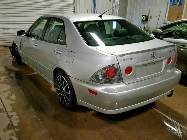 JTHBD192X40082122 - 2004 LEXUS IS 300 SILVER photo 3