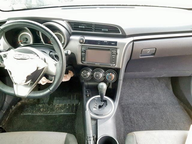 JTKJF5C71F3093944 - 2015 TOYOTA SCION TC ნაცრისფერი ფოტო 9