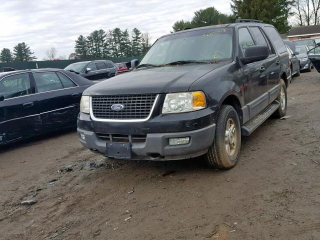 1FMPU16505LA78548 - 2005 FORD EXPEDITION BLACK photo 2