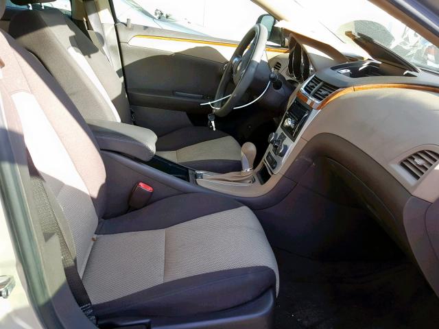 1G1ZH57B99F145464 - 2009 CHEVROLET MALIBU 1LT GOLD photo 5