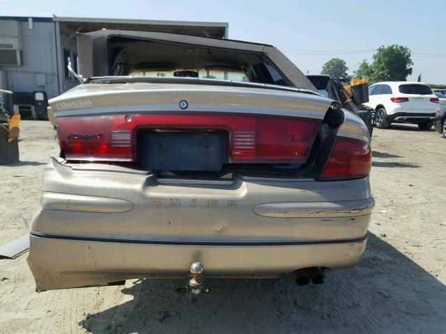 2G4WB52K021201206 - 2002 BUICK REGAL LS GOLD photo 10