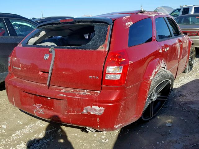 2D4FV47V37H793999 - 2007 DODGE MAGNUM SXT RED photo 4