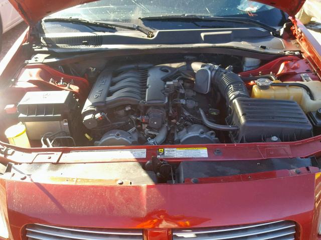 2D4FV47V37H793999 - 2007 DODGE MAGNUM SXT RED photo 7