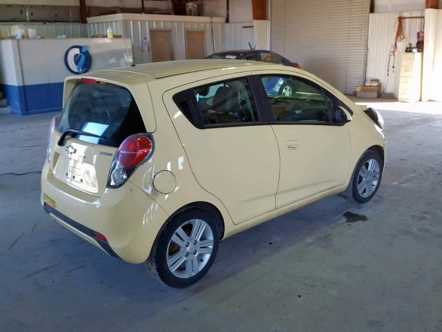 KL8CB6S90EC571248 - 2014 CHEVROLET SPARK LS YELLOW photo 4