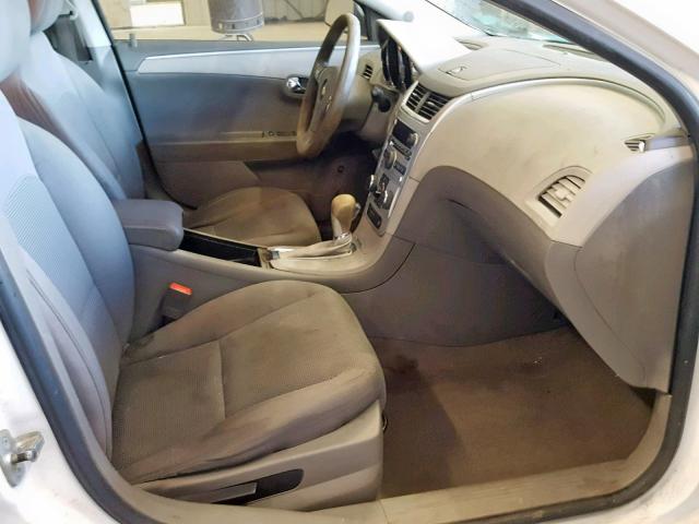 1G1ZC5EU1BF176412 - 2011 CHEVROLET MALIBU 1LT WHITE photo 6