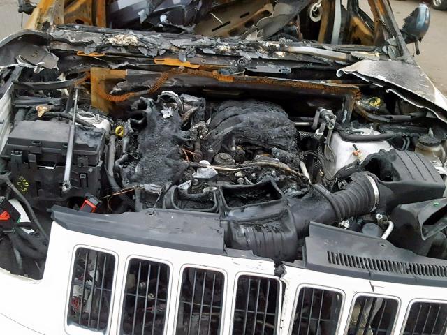 1C4RJFBG1EC211148 - 2014 JEEP GRAND CHER WHITE photo 7