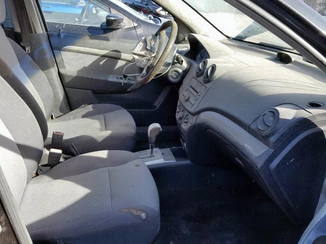 KL1TD66E89B612351 - 2009 CHEVROLET AVEO LS BLACK photo 5