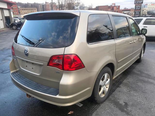 2V8HW34129R584236 - 2009 VOLKSWAGEN ROUTAN SE TAN photo 5