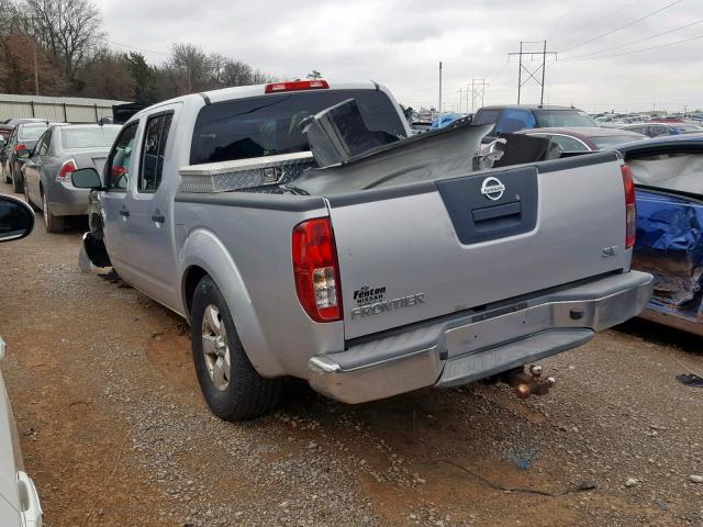 1N6AD07U29C401933 - 2009 NISSAN FRONTIER C GRAY photo 3