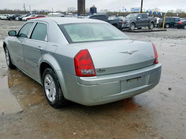 2C3JA53G95H562574 - 2005 CHRYSLER 300 TOURIN GRAY photo 3