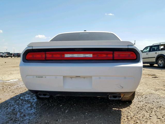 2C3CDYBTXEH115624 - 2014 DODGE CHALLENGER WHITE photo 10