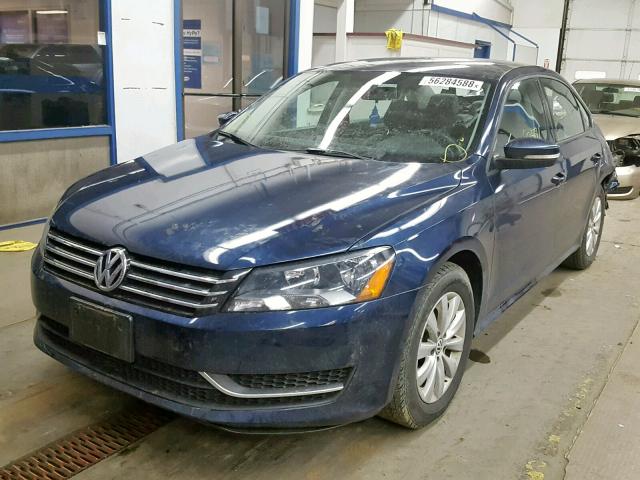 1VWAT7A39FC050039 - 2015 VOLKSWAGEN PASSAT S BLUE photo 2