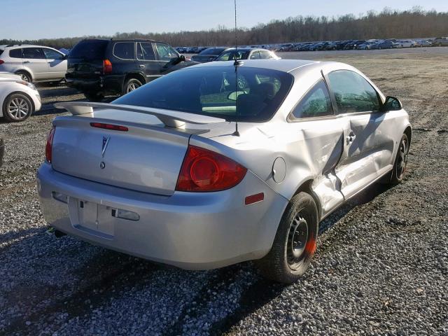 1G2AS18H797139016 - 2009 PONTIAC G5 SILVER photo 4