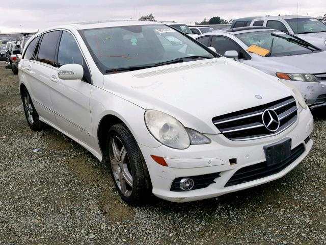 4JGCB6FE9AA112073 - 2010 MERCEDES-BENZ R 350 4MAT WHITE photo 1