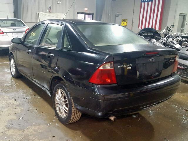 1FAFP34N36W168448 - 2006 FORD FOCUS ZX4 BLACK photo 3