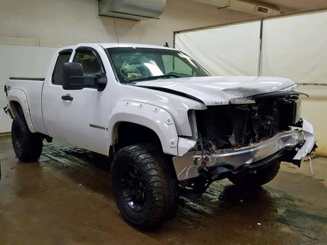 2GTEK19J171613583 - 2007 GMC NEW SIERRA WHITE photo 1