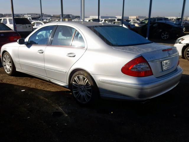 WDBUF72X47B095419 - 2007 MERCEDES-BENZ E 550 SILVER photo 3