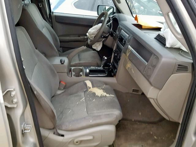 1J8HH48K78C115531 - 2008 JEEP COMMANDER Gümüş foto 5