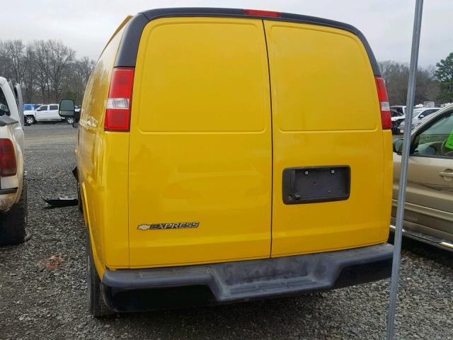 1GCWGAFP9J1231457 - 2018 CHEVROLET EXPRESS G2 YELLOW photo 6