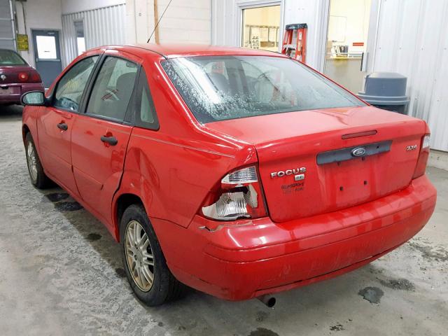 1FAFP34N76W163639 - 2006 FORD FOCUS ZX4 RED photo 3