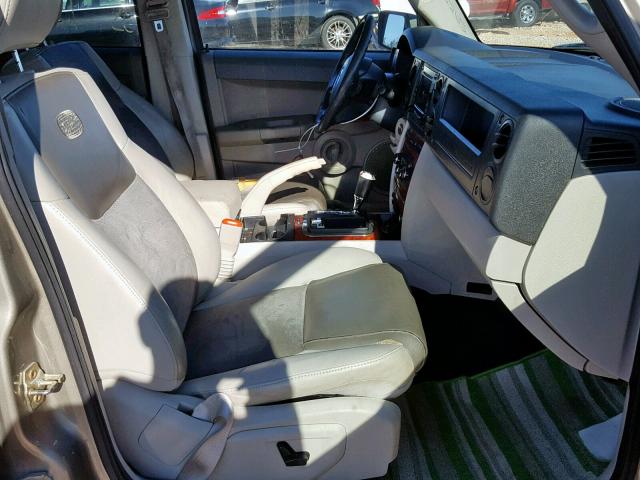 1J8HG58286C139472 - 2006 JEEP COMMANDER Qəhvəyi foto 5