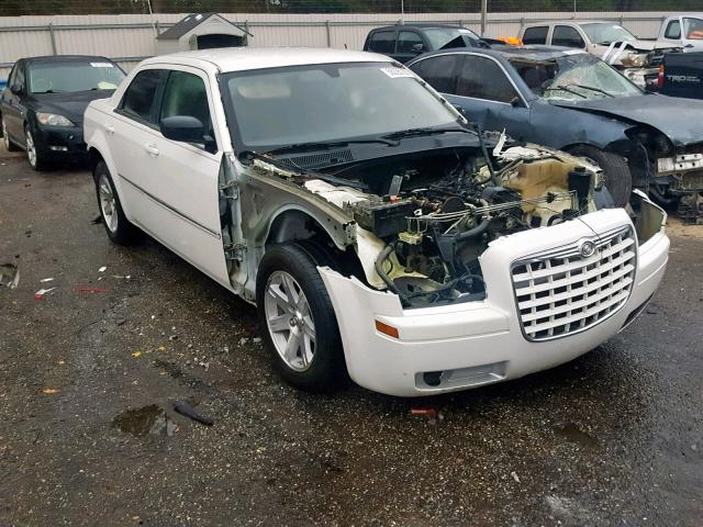 2C3KA43D99H615123 - 2009 CHRYSLER 300 LX WHITE photo 1