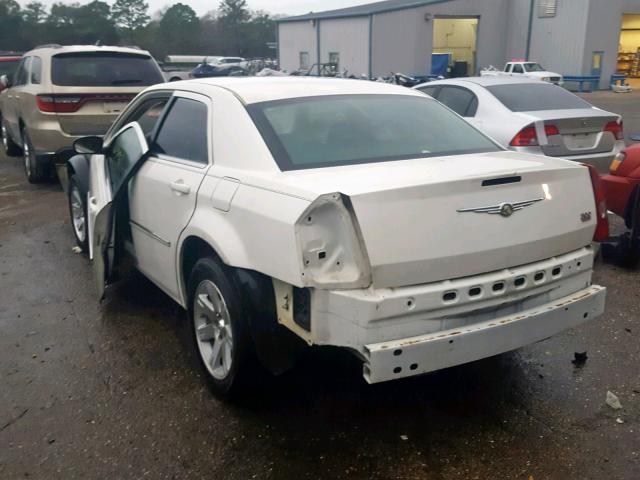 2C3KA43D99H615123 - 2009 CHRYSLER 300 LX WHITE photo 3