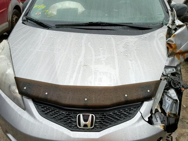 JHMGE88349S804539 - 2009 HONDA FIT DX-A SILVER photo 7