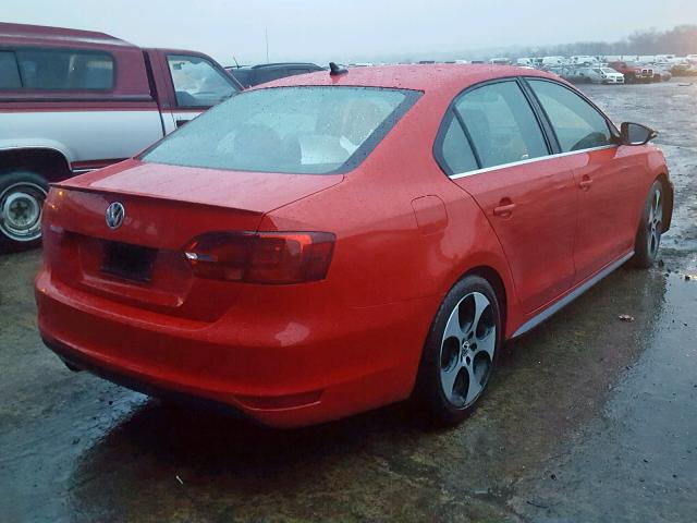 3VW5A7AJ0CM073533 - 2012 VOLKSWAGEN JETTA GLI RED photo 4