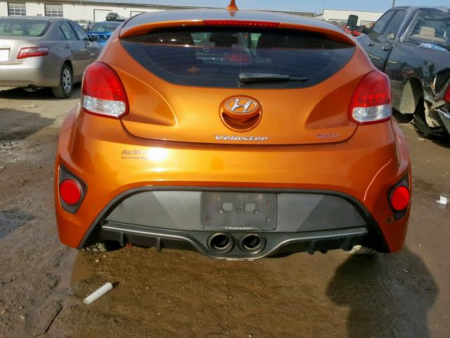 KMHTC6AE8DU131589 - 2013 HYUNDAI VELOSTER T ORANGE photo 6