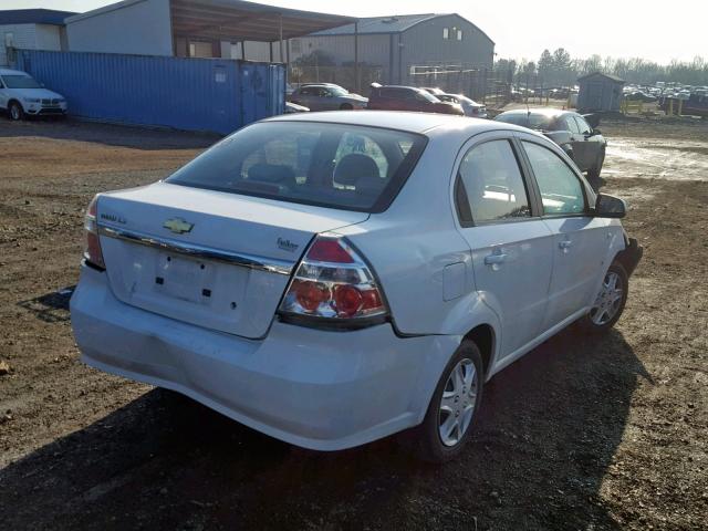 KL1TD56637B167792 - 2007 CHEVROLET AVEO BASE Ақ фото 4